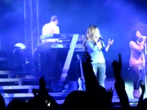 Demi Give Your Heart A Break In Panama (334) Demi Give Your Heart A Break In Panama (334)