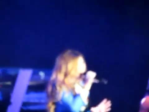 Demi Give Your Heart A Break In Panama (992) - Demi - Singing Give Your Heart A Break Live In Panama City Part oo1