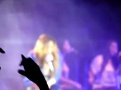 Demi - Lovato - How - to - Love - Live - at - the - Figali - Convention - Center (1933)