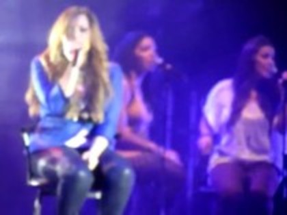 Demi - Lovato - How - to - Love - Live - at - the - Figali - Convention - Center (1949) - Demilush - How to Love Live at the Figali Convention Center Part oo5