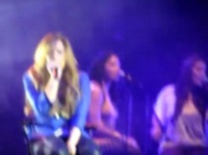 Demi - Lovato - How - to - Love - Live - at - the - Figali - Convention - Center (1953) - Demilush - How to Love Live at the Figali Convention Center Part oo5