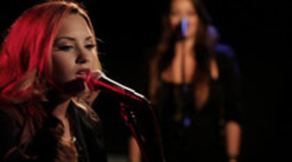 Demi Lovato - Give Your Heart A Break Piano only version (44)