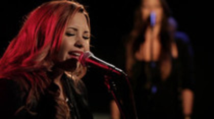 Demi Lovato - Give Your Heart A Break Piano only version (56) - Demi - Give Your Heart A Break Piano only version Part oo1