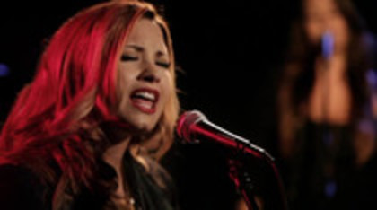 Demi Lovato - Give Your Heart A Break Piano only version (999) - Demi - Give Your Heart A Break Piano only version Part oo3