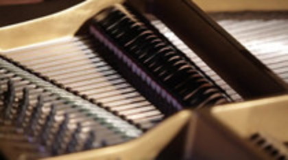 Demi Lovato - Give Your Heart A Break Piano only version (1001) - Demi - Give Your Heart A Break Piano only version Part oo3