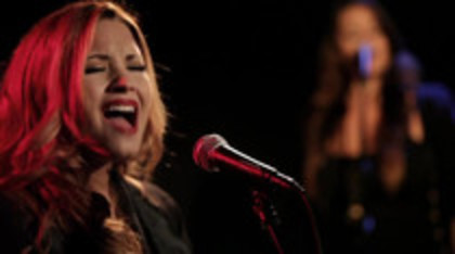 Demi Lovato - Give Your Heart A Break Piano only version (990) Demi Lovato - Give Your Heart A Break Piano only version (990)