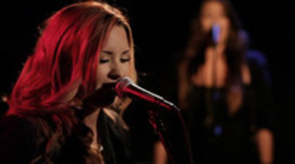 Demi Lovato - Give Your Heart A Break Piano only version (973) Demi Lovato - Give Your Heart A Break Piano only version (973)