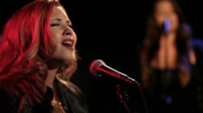 Demi Lovato - Give Your Heart A Break Piano only version (992) Demi Lovato - Give Your Heart A Break Piano only version (992)