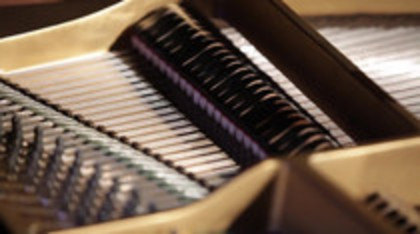 Demi Lovato - Give Your Heart A Break Piano only version (1003)