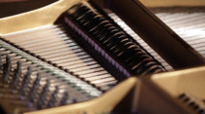 Demi Lovato - Give Your Heart A Break Piano only version (1004) - Demi - Give Your Heart A Break Piano only version Part oo3