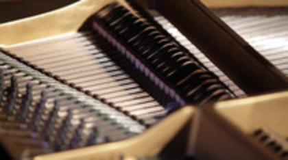 Demi Lovato - Give Your Heart A Break Piano only version (1008) Demi Lovato - Give Your Heart A Break Piano only version (1008)