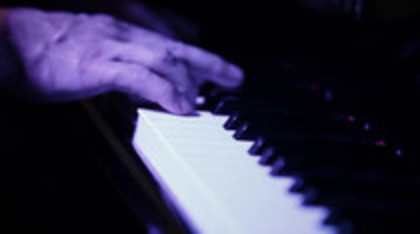 Demi Lovato - Give Your Heart A Break Piano only version (1016) Demi Lovato - Give Your Heart A Break Piano only version (1016)