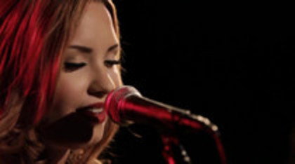 Demi Lovato - Give Your Heart A Break Piano only version (1476) Demi Lovato - Give Your Heart A Break Piano only version (1476)