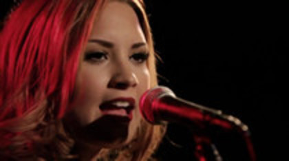 Demi Lovato - Give Your Heart A Break Piano only version (1490) Demi Lovato - Give Your Heart A Break Piano only version (1490)