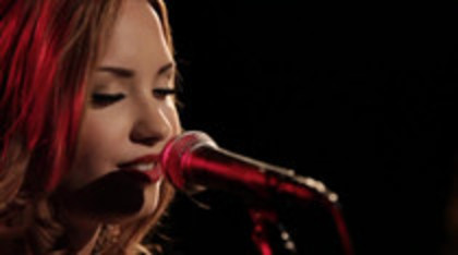 Demi Lovato - Give Your Heart A Break Piano only version (1477) - Demi - Give Your Heart A Break Piano only version Part oo4