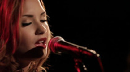 Demi Lovato - Give Your Heart A Break Piano only version (1479) - Demi - Give Your Heart A Break Piano only version Part oo4