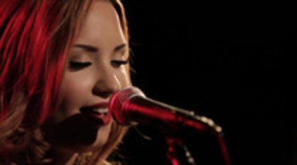 Demi Lovato - Give Your Heart A Break Piano only version (1475) Demi Lovato - Give Your Heart A Break Piano only version (1475)