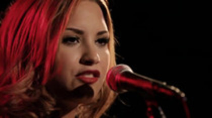 Demi Lovato - Give Your Heart A Break Piano only version (1491) - Demi - Give Your Heart A Break Piano only version Part oo4