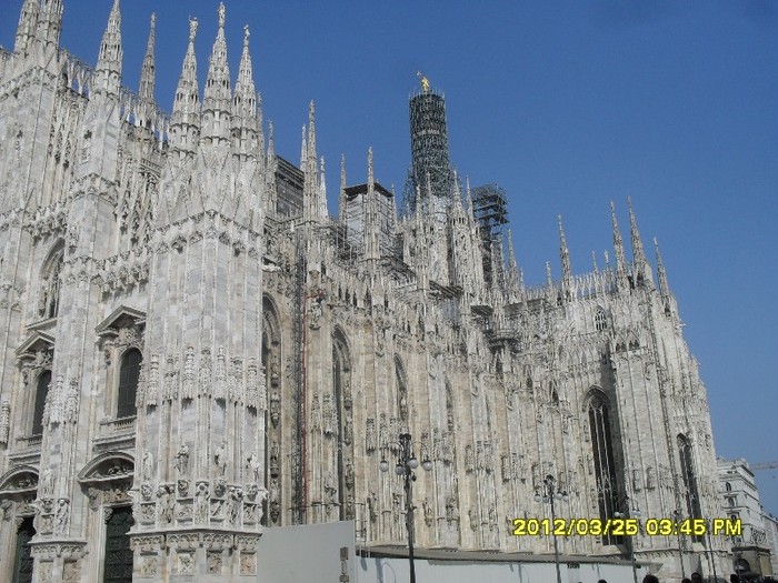 SDC17498 - Domul din Milano