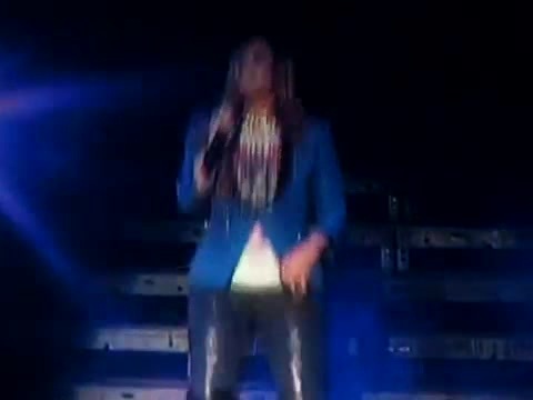 Demi Unbroken Live In Panama (2050)