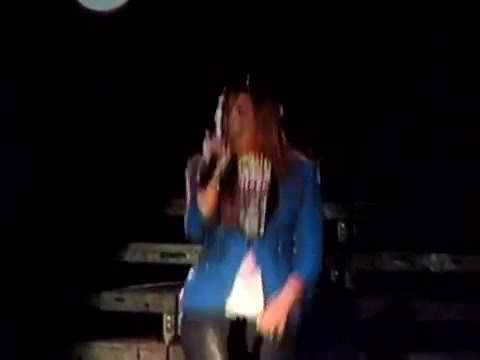 Demi Unbroken Live In Panama (2092) - Demi - Unbroken Live In Panama City Part oo4