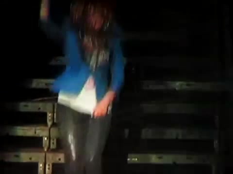 Demi Unbroken Live In Panama (2133)