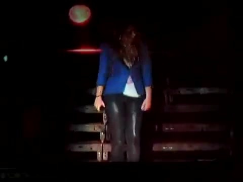 Demi Unbroken Live In Panama (2216)