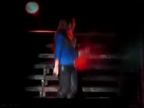 Demi Unbroken Live In Panama (2238) - Demi - Unbroken Live In Panama City Part oo4