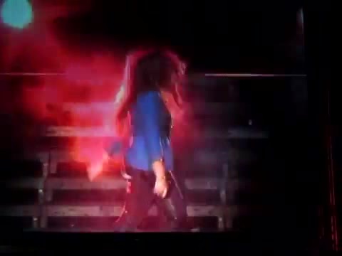 Demi Unbroken Live In Panama (2264)