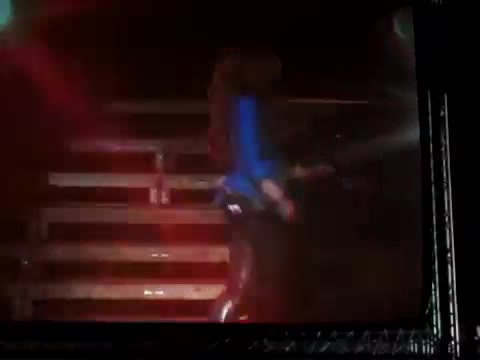 Demi Unbroken Live In Panama (2276)