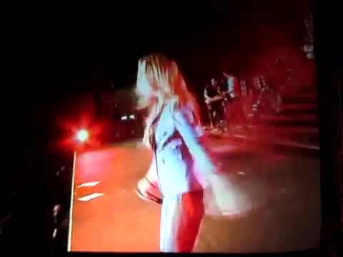 Demi Unbroken Live In Panama (2414)