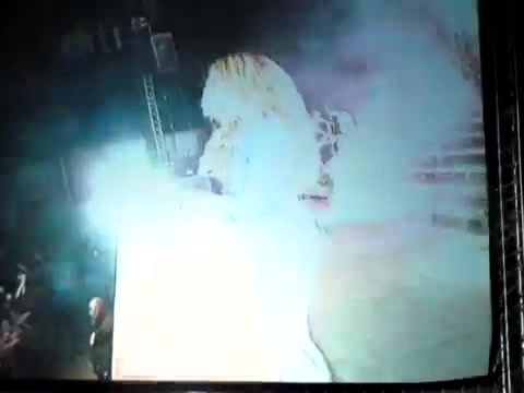Demi Unbroken Live In Panama (2422)