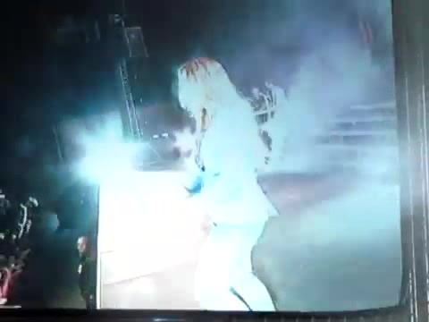 Demi Unbroken Live In Panama (2428)