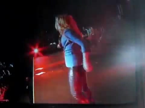 Demi Unbroken Live In Panama (2435)
