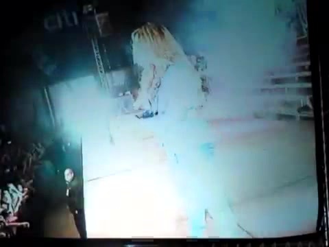 Demi Unbroken Live In Panama (2452)