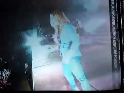 Demi Unbroken Live In Panama (2458) - Demi - Unbroken Live In Panama City Part oo4