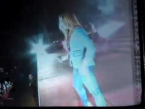 Demi Unbroken Live In Panama (2459)