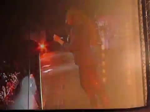 Demi Unbroken Live In Panama (2495)