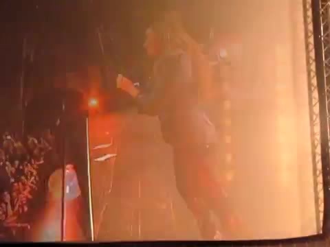 Demi Unbroken Live In Panama (2498) - Demi - Unbroken Live In Panama City Part oo4