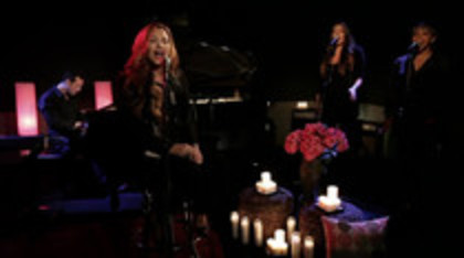 Demi Lovato - Give Your Heart A Break Piano only version (1920) - Demi - Give Your Heart A Break Piano only version Part oo5