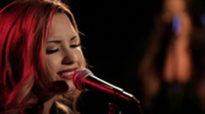 Demi Lovato - Give Your Heart A Break Piano only version (2411) - Demi - Give Your Heart A Break Piano only version Part oo6