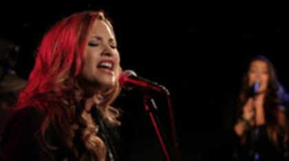 Demi Lovato - Give Your Heart A Break Piano only version (1954) - Demi - Give Your Heart A Break Piano only version Part oo5