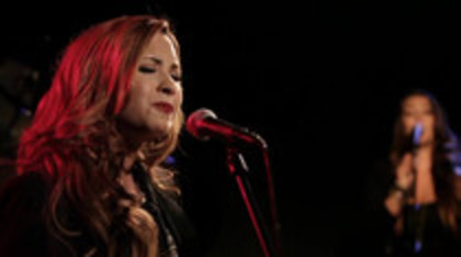 Demi Lovato - Give Your Heart A Break Piano only version (1956) - Demi - Give Your Heart A Break Piano only version Part oo5