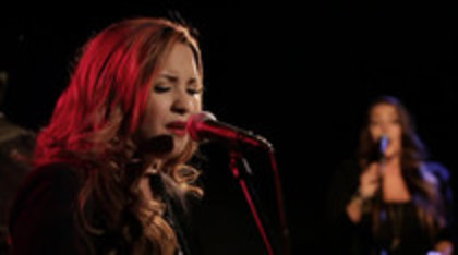 Demi Lovato - Give Your Heart A Break Piano only version (1987) - Demi - Give Your Heart A Break Piano only version Part oo5