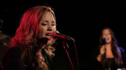 Demi Lovato - Give Your Heart A Break Piano only version (1988) - Demi - Give Your Heart A Break Piano only version Part oo5