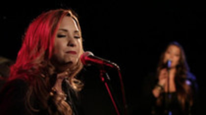 Demi Lovato - Give Your Heart A Break Piano only version (1948) - Demi - Give Your Heart A Break Piano only version Part oo5