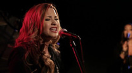 Demi Lovato - Give Your Heart A Break Piano only version (1962) - Demi - Give Your Heart A Break Piano only version Part oo5
