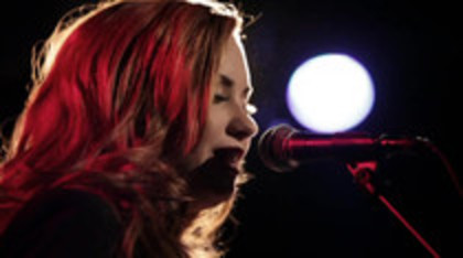 Demi Lovato - Give Your Heart A Break Piano only version (2500)