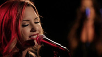 Demi Lovato - Give Your Heart A Break Piano only version (2412) - Demi - Give Your Heart A Break Piano only version Part oo6