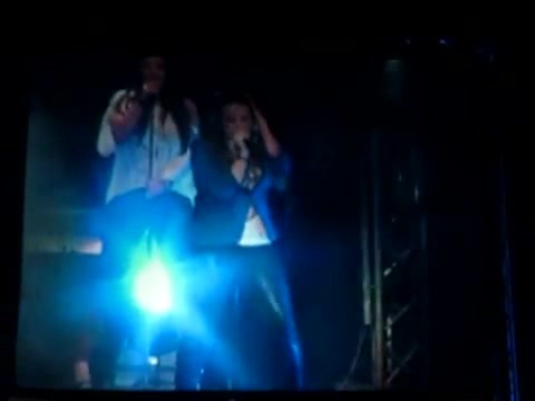 Demi Unbroken Live In Panama (2780) - Demi - Unbroken Live In Panama City Part oo5